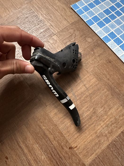 Desviador traseiro + manete direita SRAM Force 10v