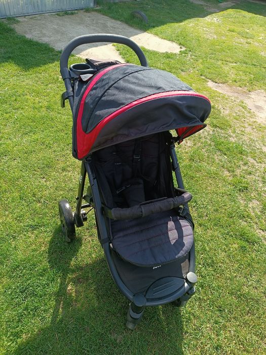 Spacerówka joie składana