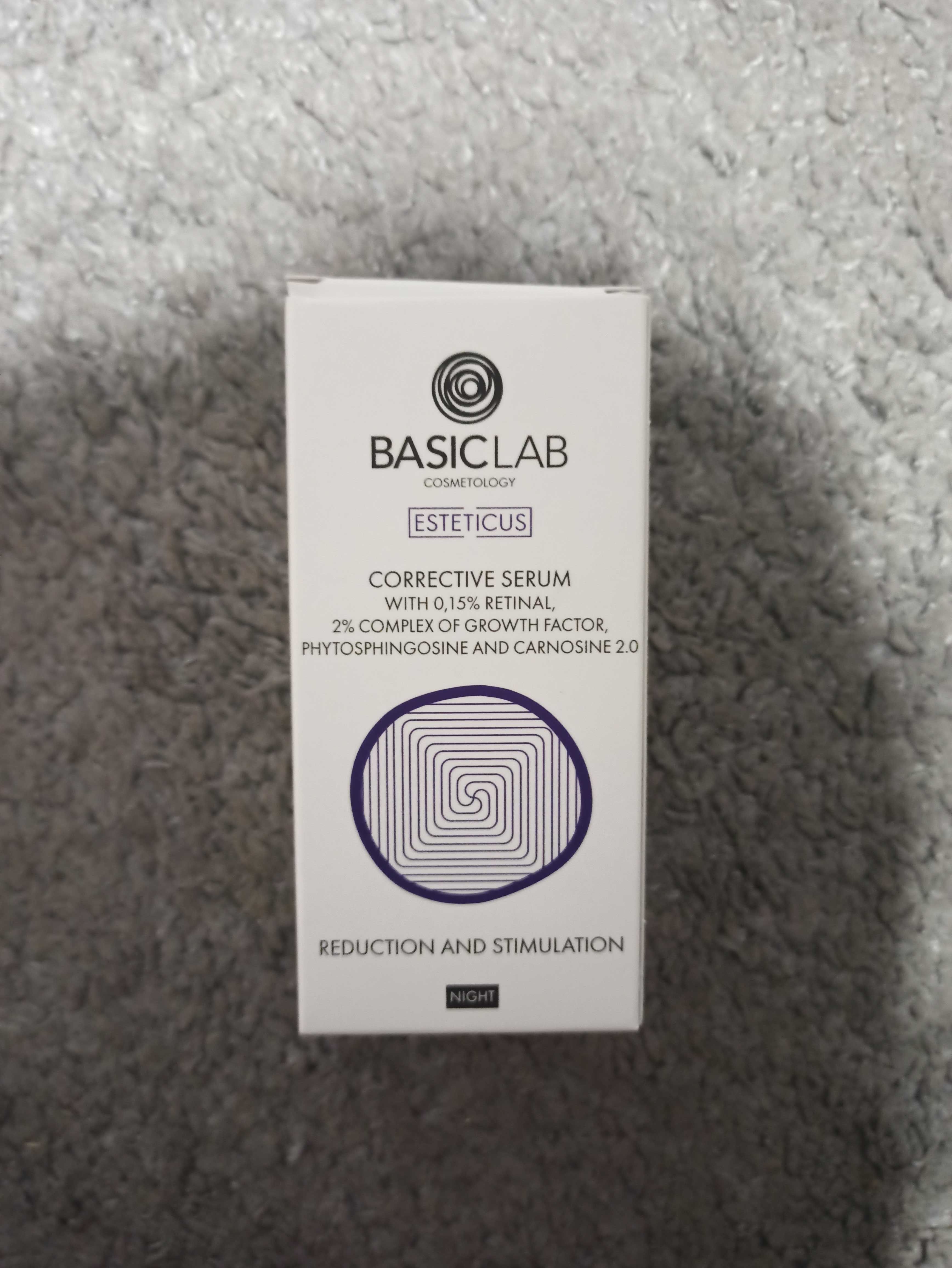 Nowe korygujące serum z retinalem 0.15% Basiclab