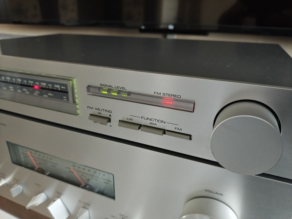 Tuner radiowy Yamaha T-300 natural sound Vintage Japan