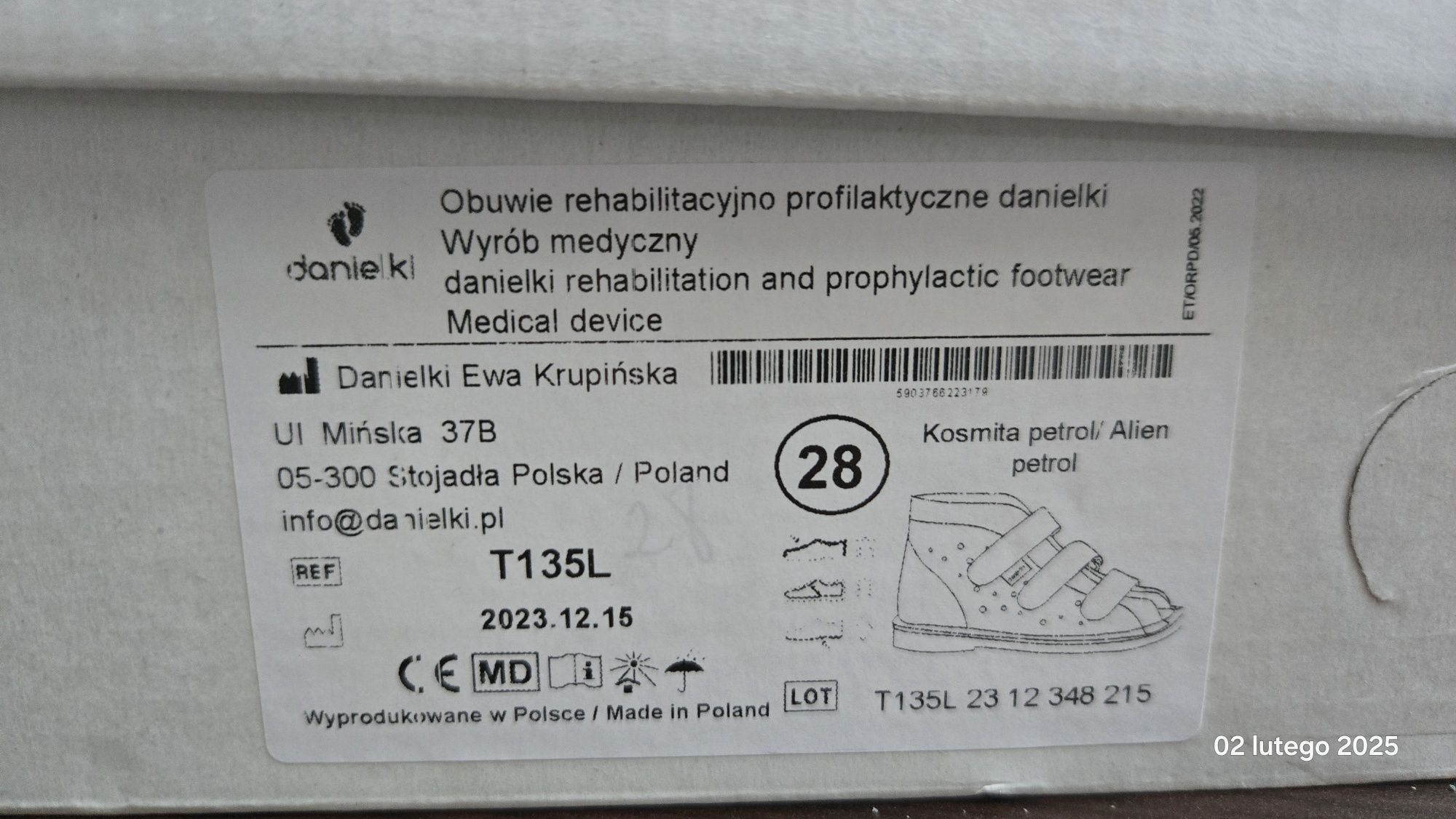 Danielki kapcie profilaktyczne T125 kosmita r 28