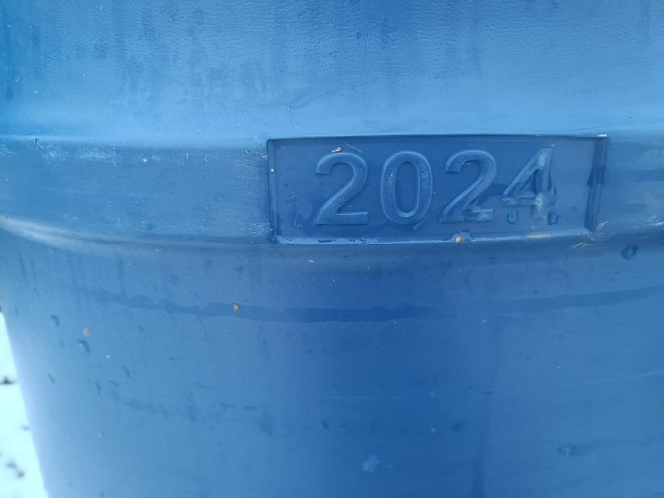 Beczki plastikowe 220l. Mauzer.tunel foliowy