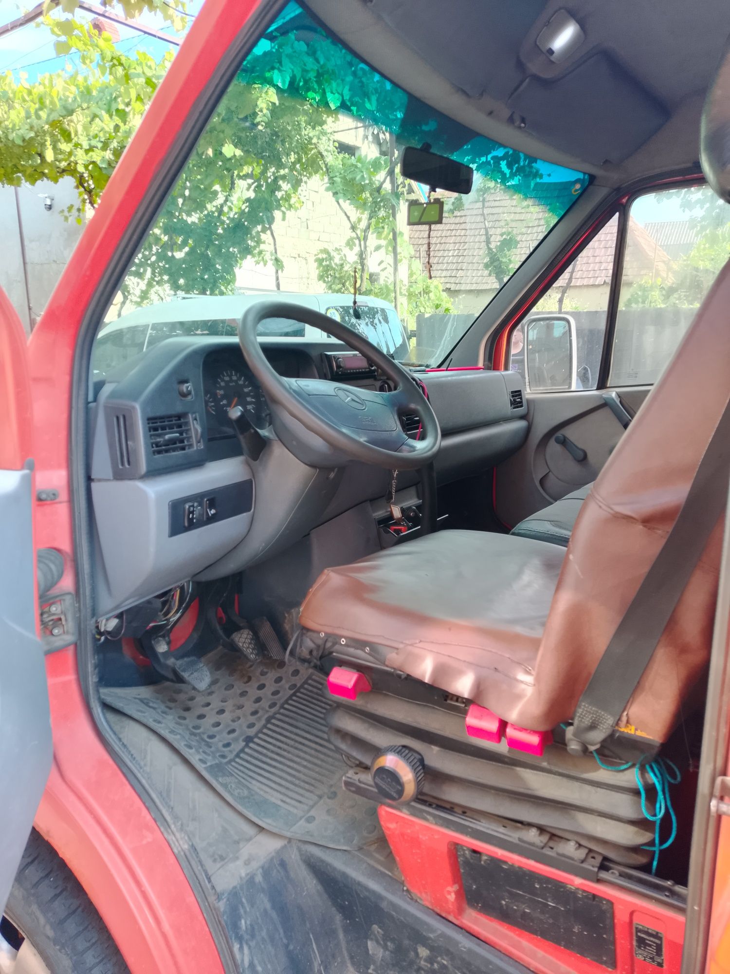 Продам своє авто SPRINTER 312 D 2,9тд
