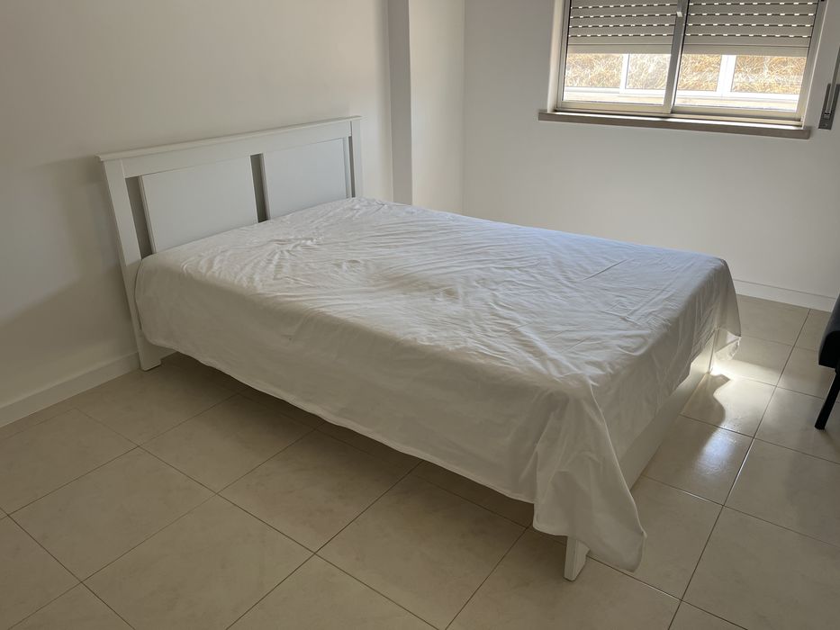 Cama IKEA SONGESAND com colchão