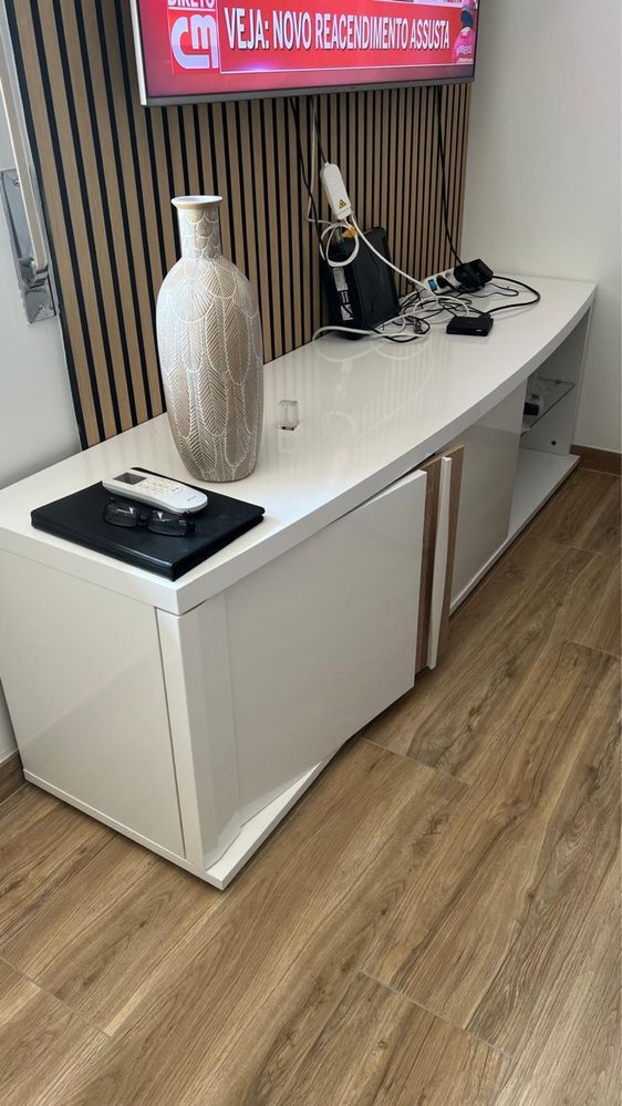 Conjunto de Móveis Modernos