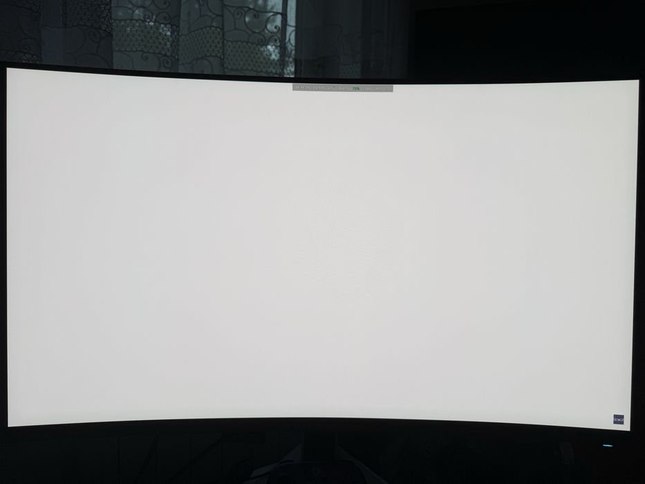 Monitor 4K 240hz QD-OLED Alienware AW3225QF