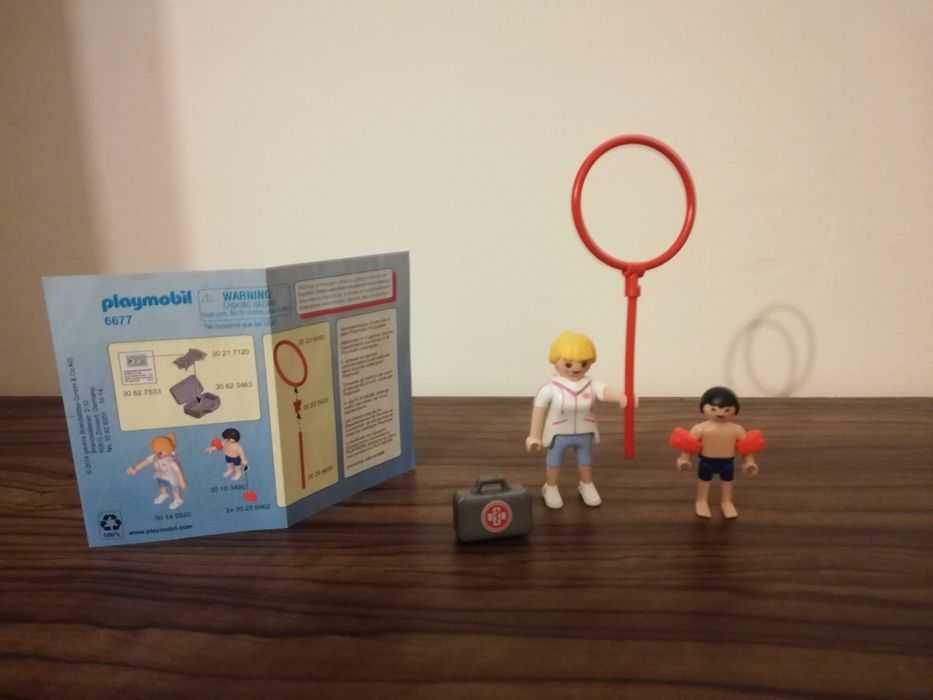 Ratowniczka wodna playmobil 6677