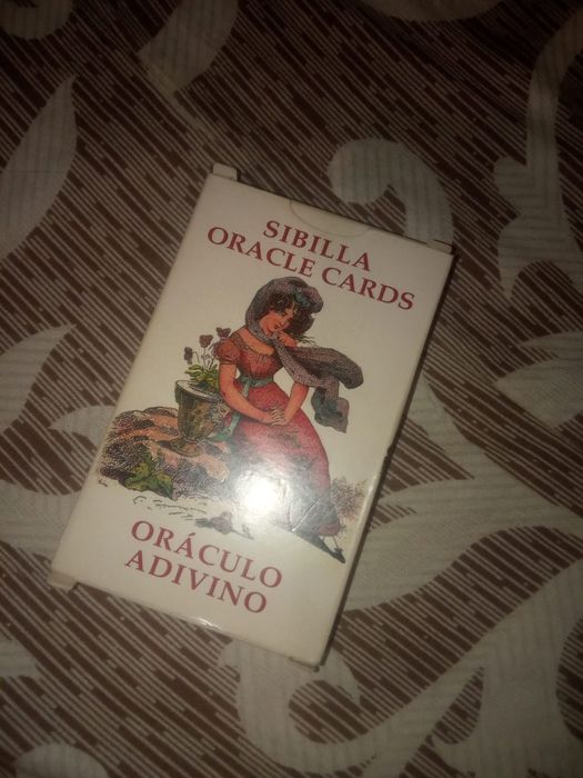 Гадальные карты таро lo scarabeo оракул Сивиллы