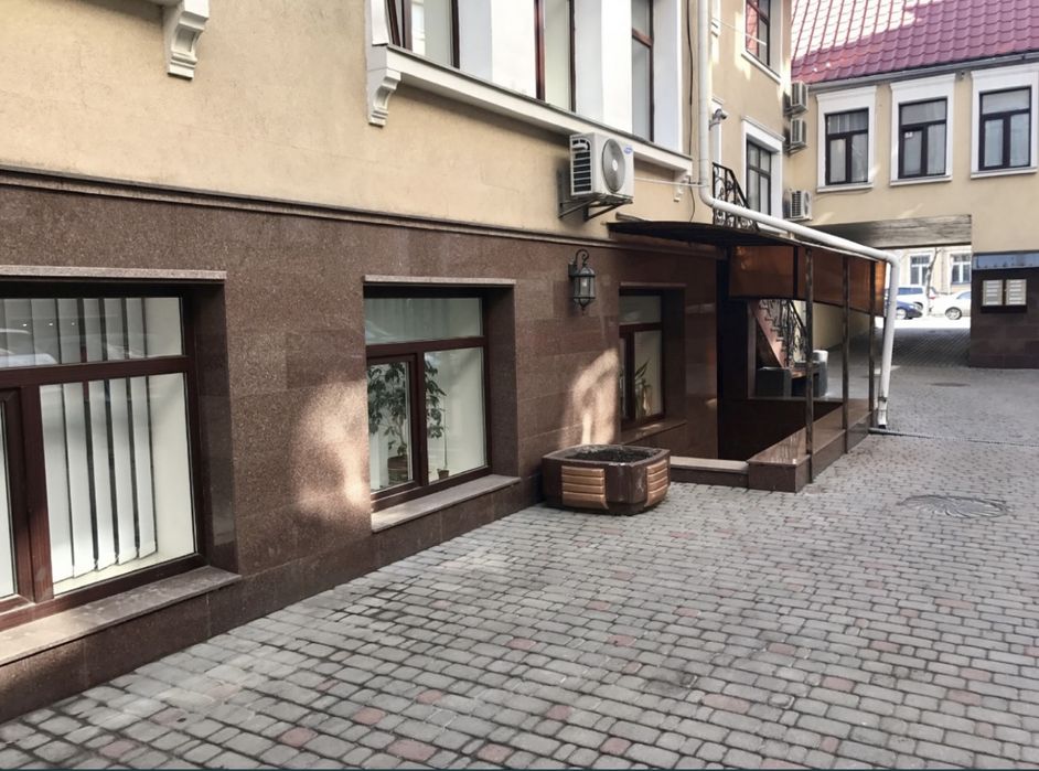 Продам офис 101.6м.кв.,БЦ,Подол,Ярославская,6,Контрактовая площадь