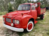Carrinha Bedford TJ610 com báscula