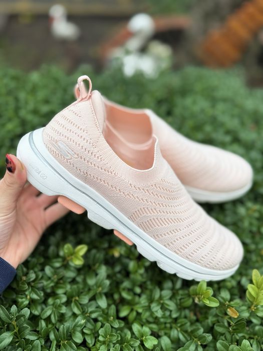 Skechers мокасини жіночі 25,5 см