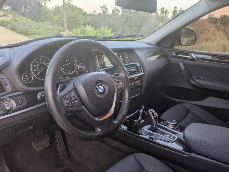 2017  BMW  X4  28i