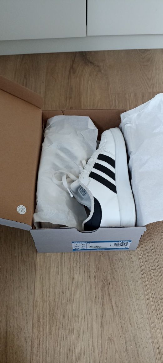 Ténis Adidas Breaknet