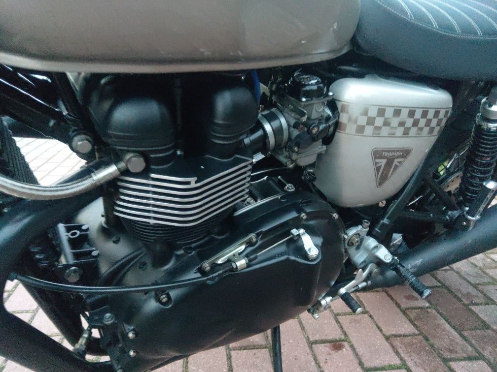 Triumph Bonneville Thruxton