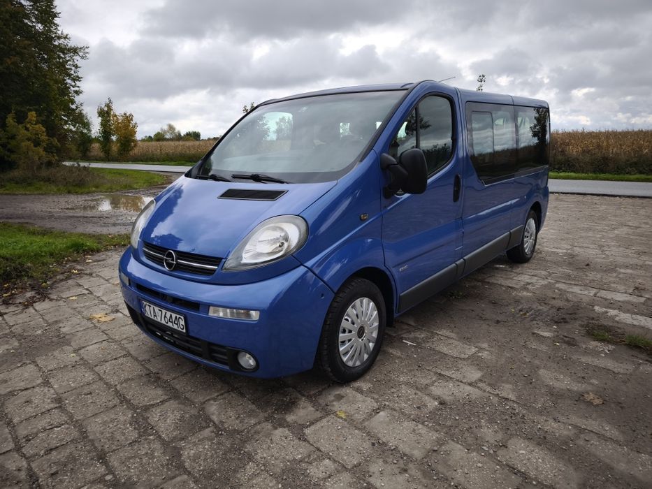 Piękne Vivaro Long 9 osobowy