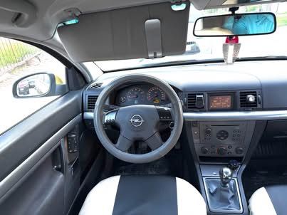 Opel Vektra C 2.2 Elegance
