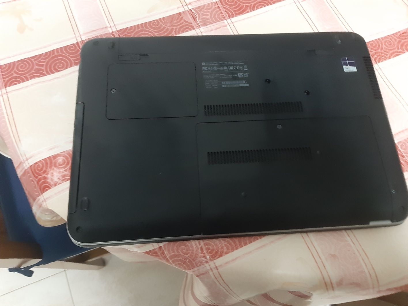 HP Probook 450 G3 / 15,6 / I3-6100U