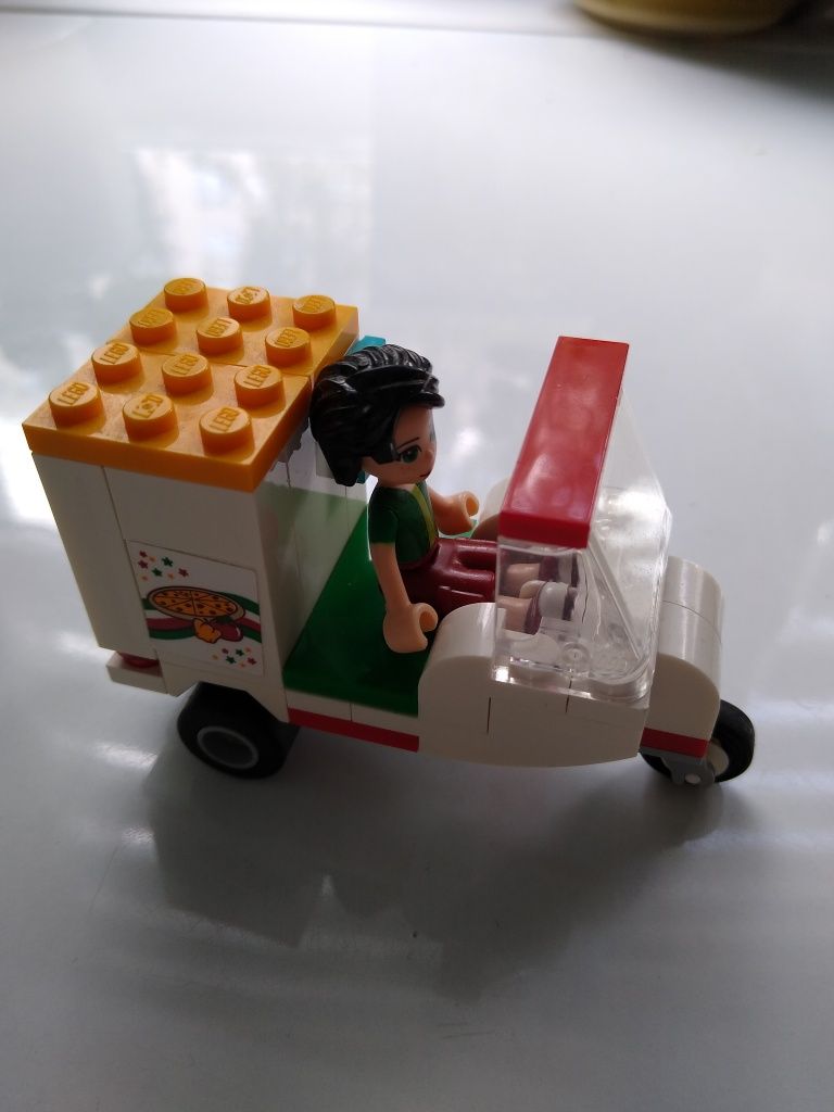 Lego friends, 41311, Pizzeria w Heartlake