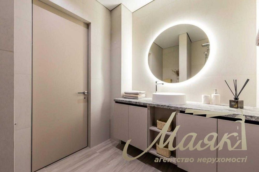 Продажа 1к квартиры 45м2, в ЖК Новопечерская Вежа, Печерск