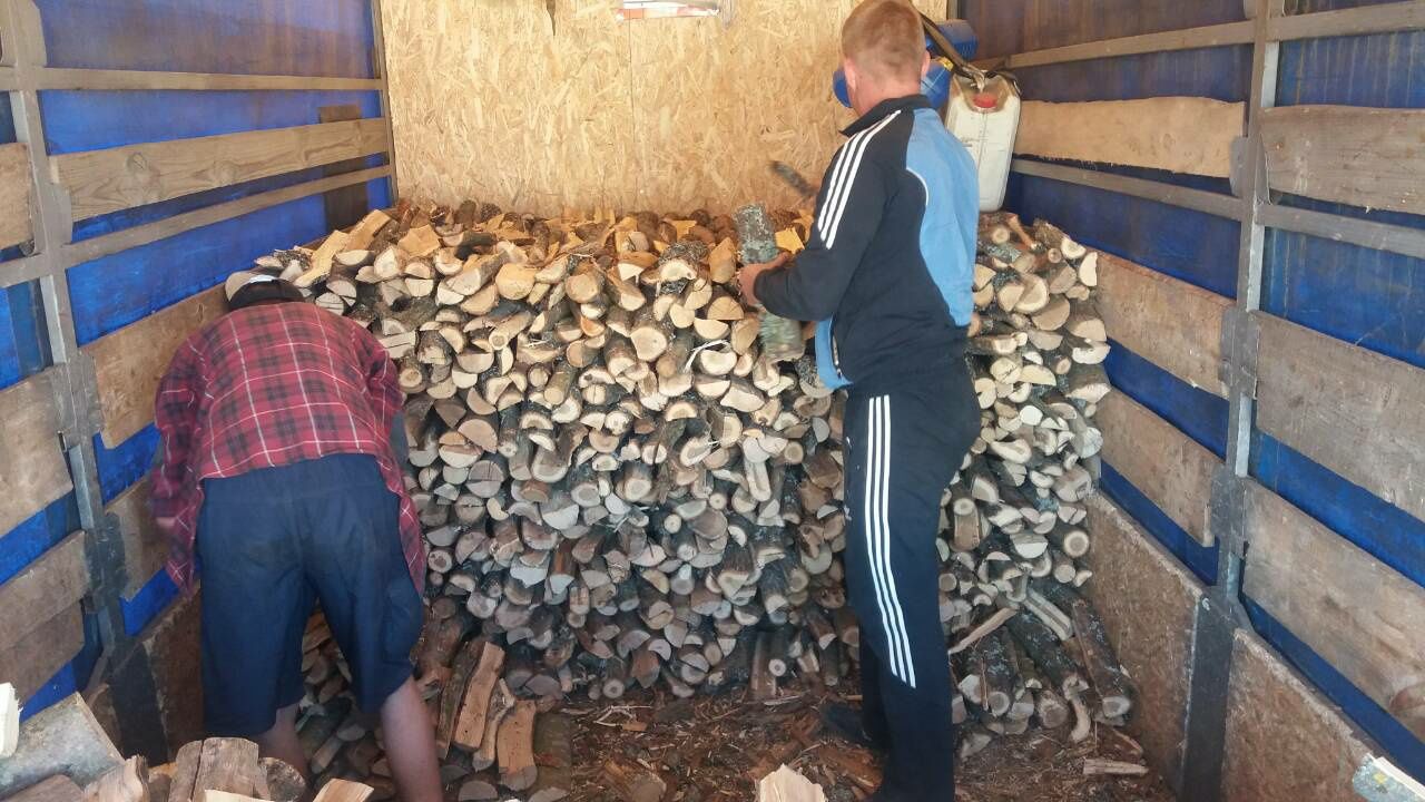 Рекомендовано Дрова купити Київ Дуб Колотые дубовые Купить Киев Дрова.