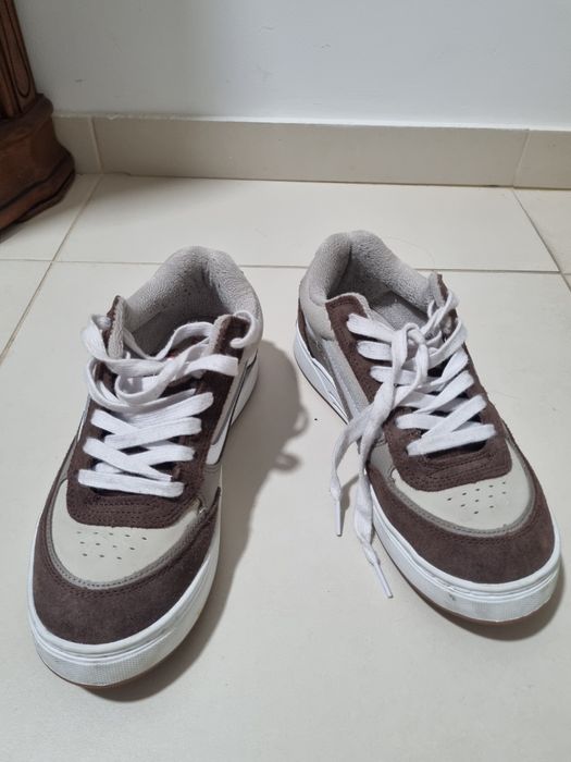 Sapatilhas vans castanho