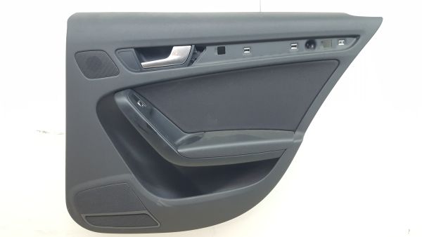 Forra porta / quartela trás direita AUDI A4 Avant (8K5, B8)