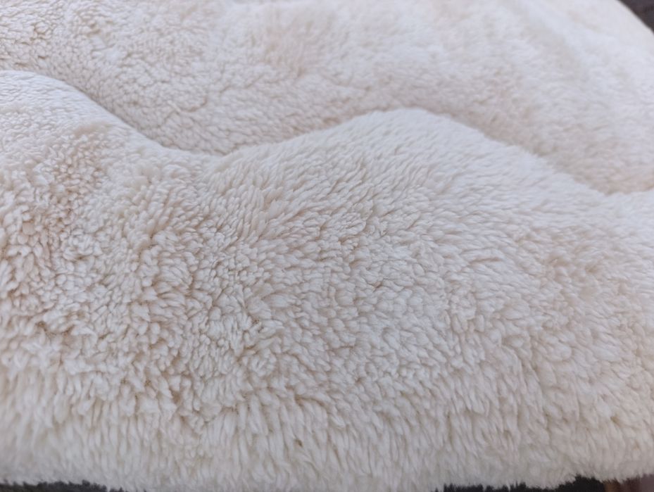 Зимові дуже теплі ковдри з відкритим хутром. Фірма: Мальва.