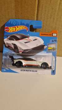 Aston Martin Vulcan - hot wheels