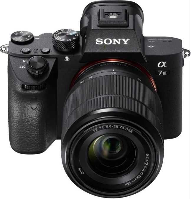 Aparat fotograficzny Sony Alpha A7 III korpus + obiektyw Sony SEL2870