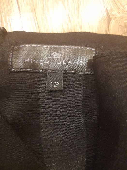 Sukienka River Island r. 40 czarno fioletowa