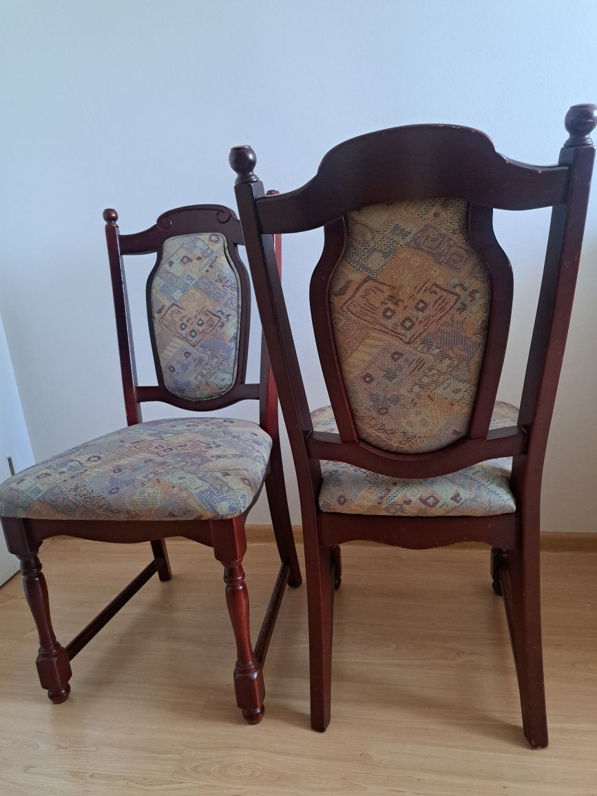 Drewniane krzesła/ SwarzędzkieMeble