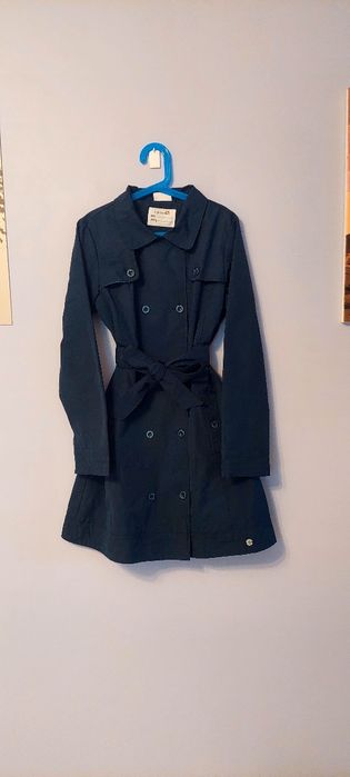 Granatowy, dwurzędowy płaszcz / płaszczyk / trencz z kieszeniami