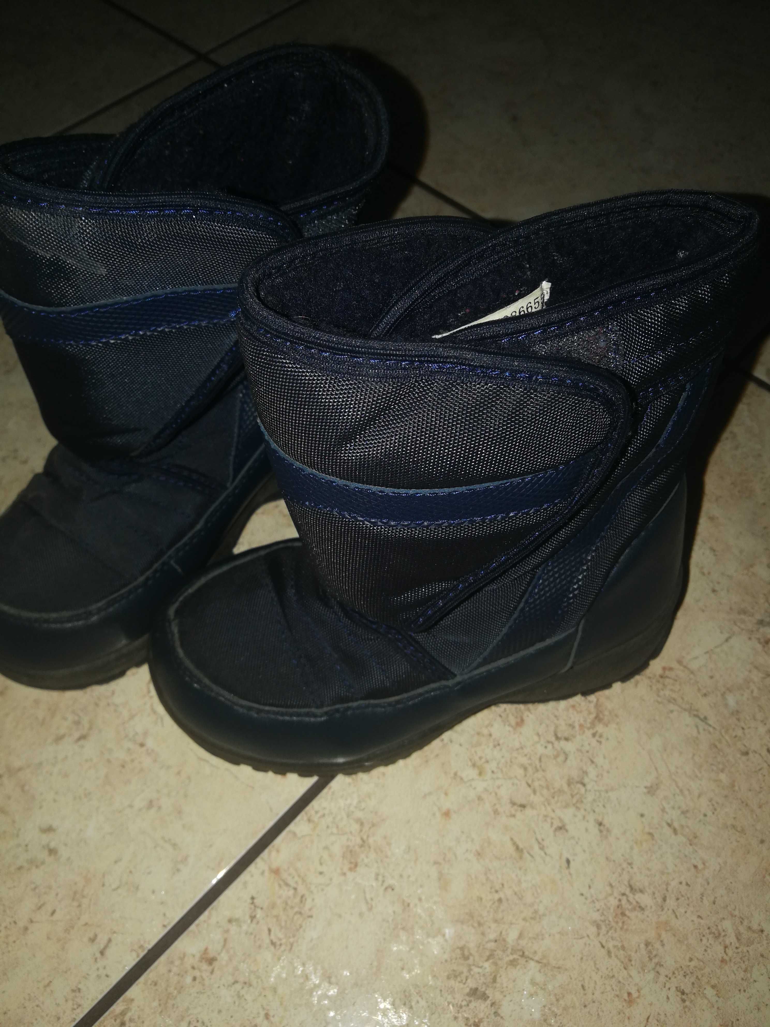 Buty zimowe chłopięce roz 29