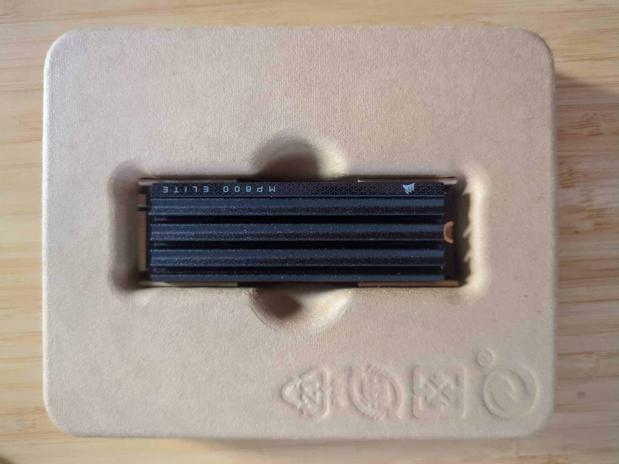 Dysk SSD 2TB Corsair MP600 Elite z radiatorem