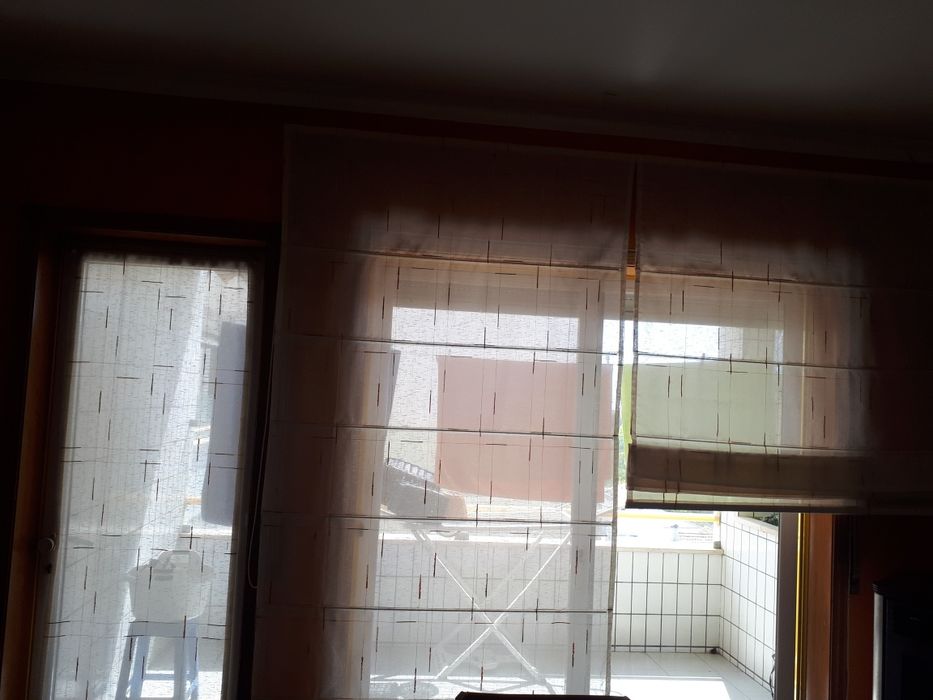 Cortinas sistema japonês