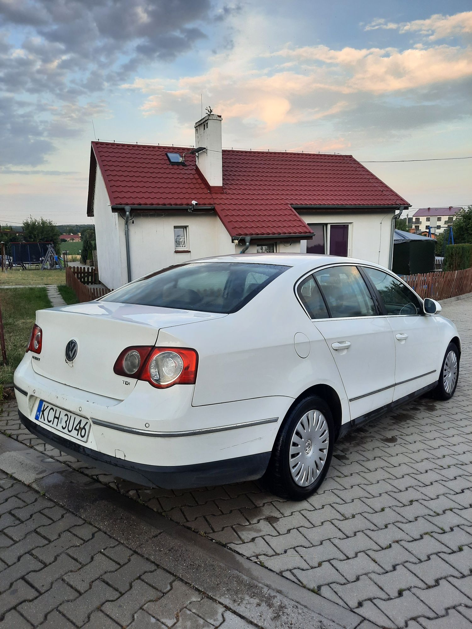 Sprzedam VW Passat B6 1.9 TDI 130km