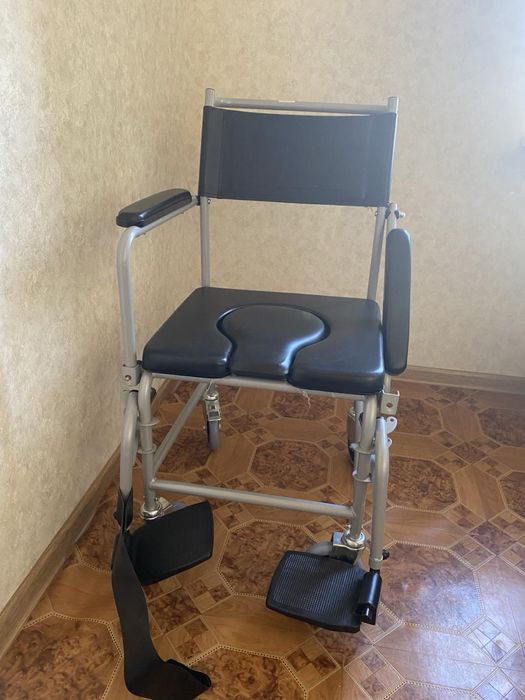 Кресло-каталка для душа и туалета OSD Wave