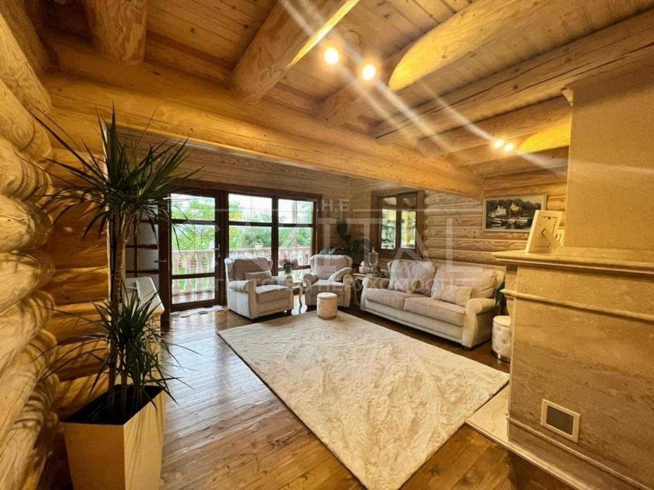 Продаж / Будинок / 320 м2 / Гнідин / вул. Центральна