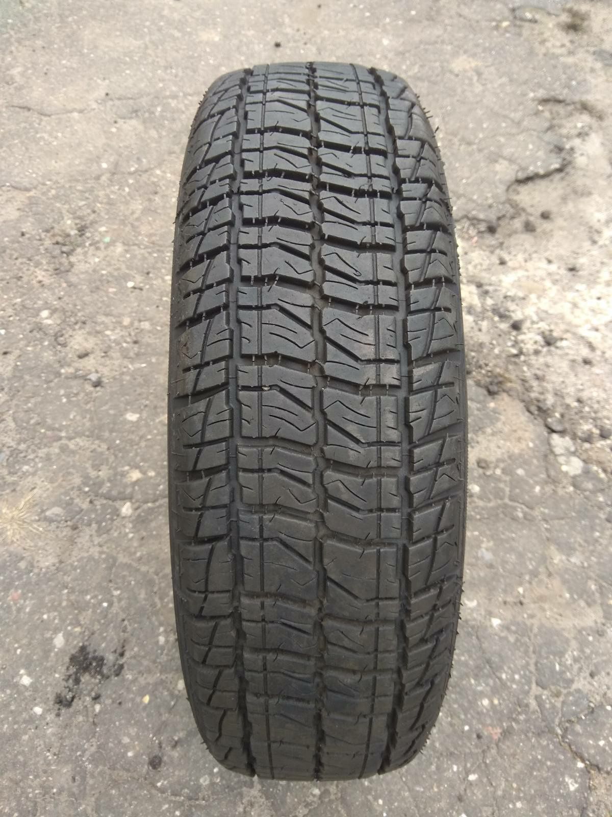 Продам одну резину 175/70R13 в идеальном состоянии