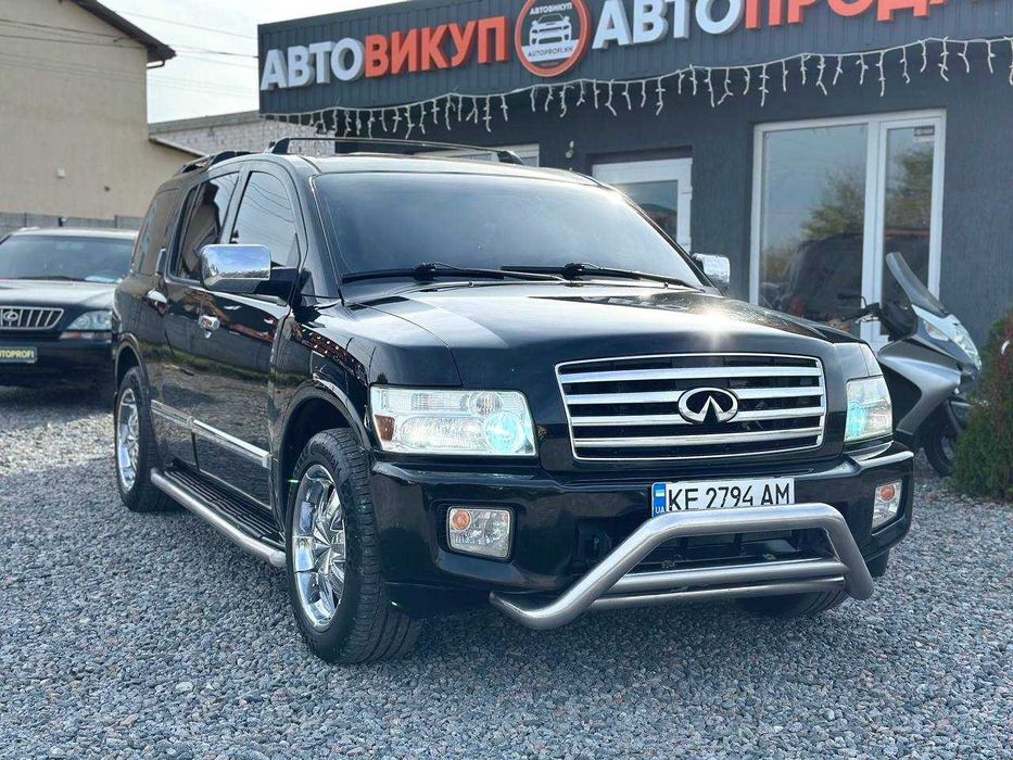 Infiniti QX56 2005 рік 5.6 бензин