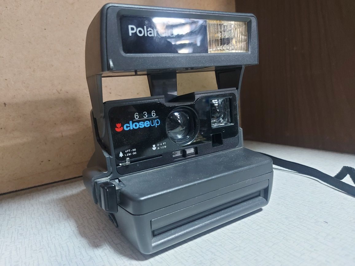 Polaroid 636 Clouseup