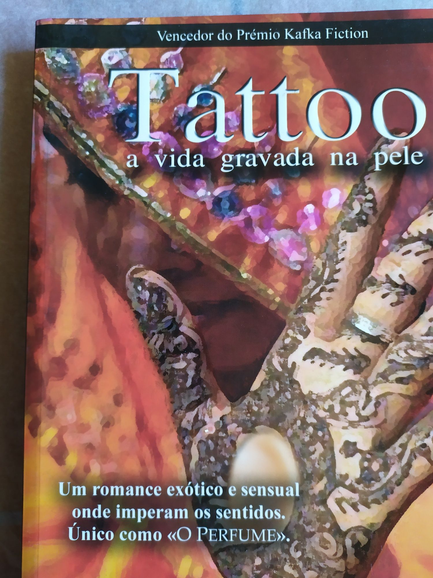 Livro * Tattoo a vida gravada na pele