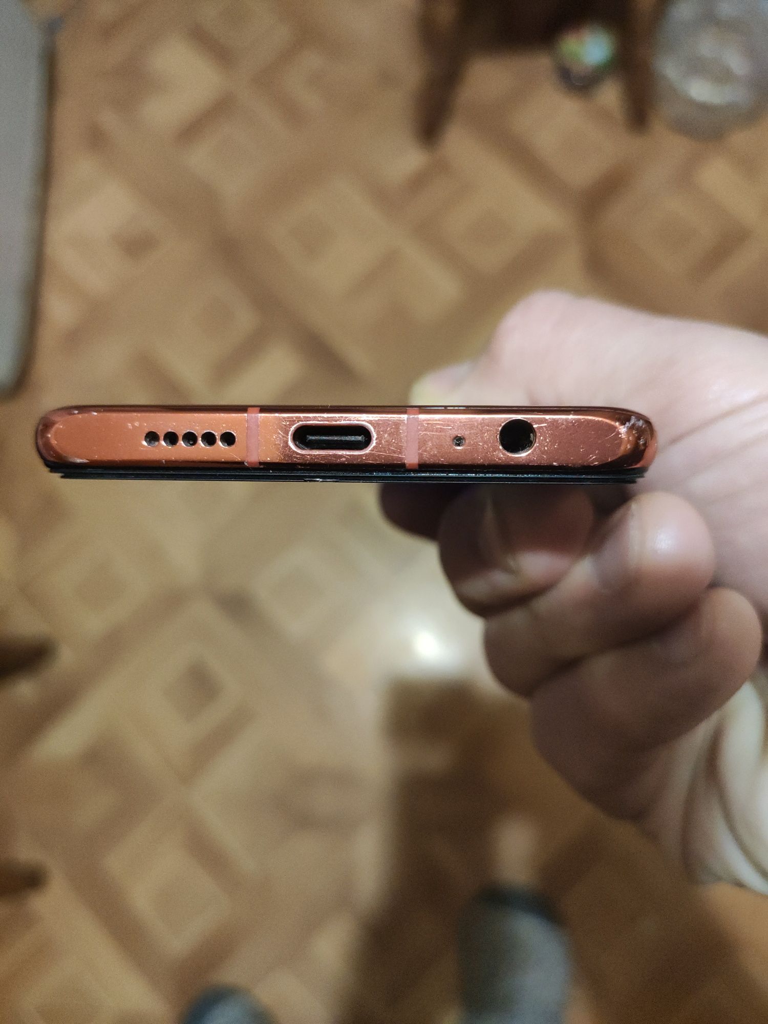 Huawei P30 (ELE-L29).6/128