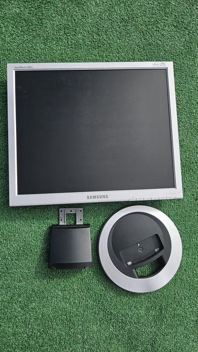 Monitor Samsung 19 cali