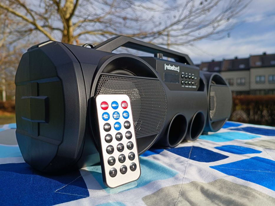 SB 440 Boombox Kolumna Nagłośn Subwoofer Głośnik BLUETOOTH Wieża Radio