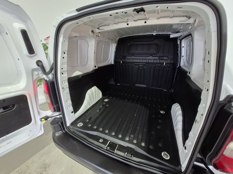 Peugeot Partner - 2021 - 3 LUG | GARANTIA | NACIONAL