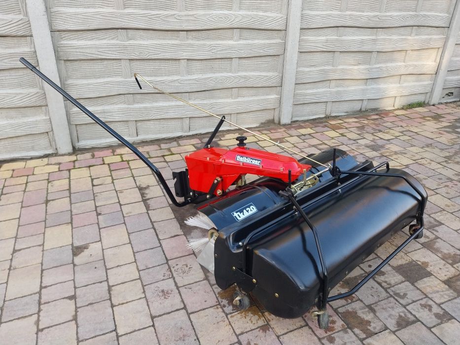 Zamiatarka Tielburger tk420 z pojemnikiem