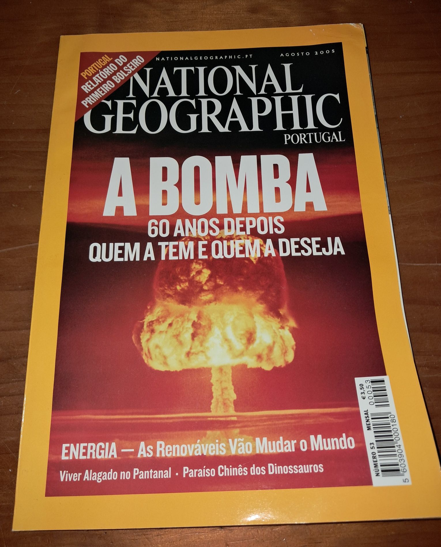 2 revistas National Geographic