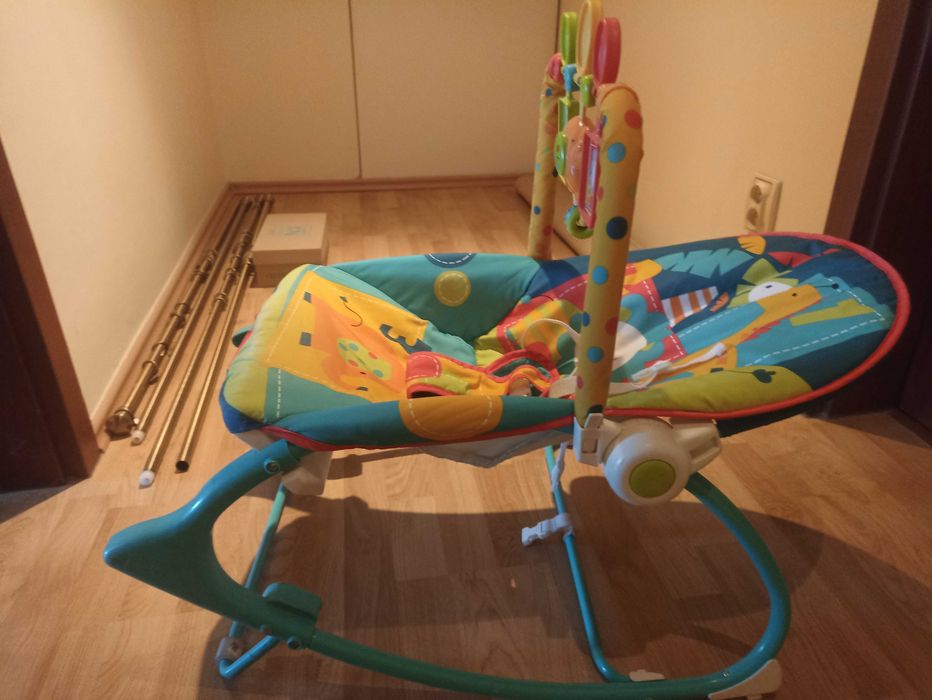 Bujaczek- Leżaczek Fischer Price