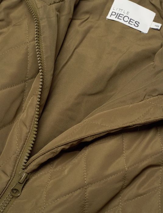 Підлітковтй Жіночий комбінезон хакі демисезонний
.
.сизонний